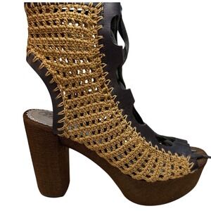 Unleashed Brown Ankle Straps Wedged Sandal Shoes Size 8